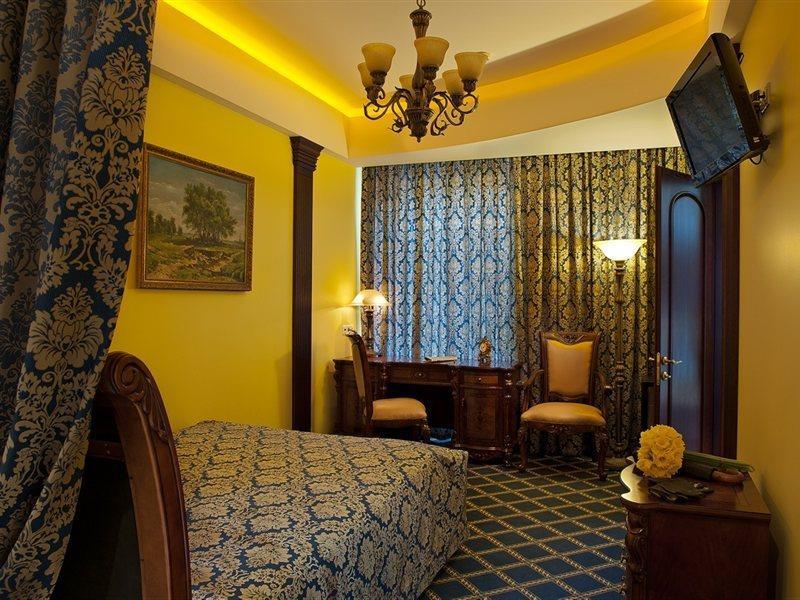 Frederic Koklen Boutique Hotel Odesa Room photo